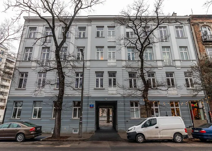 Close-golden Waw - Old Town - Marcinkowskiego #2 Varsavia